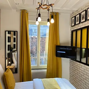 Au Passage Des Marais - Centre , Paris France
